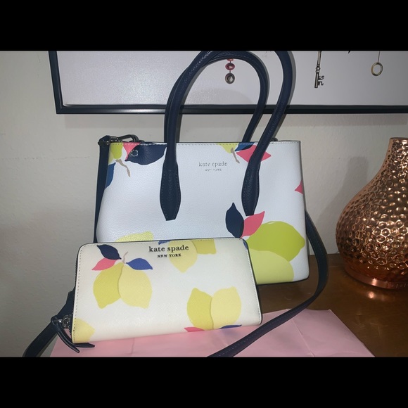Kate Spade ♠️ - Picture 1 of 5
